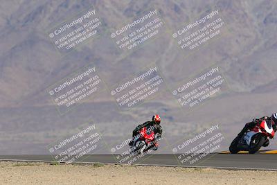 media/Oct-08-2022-SoCal Trackdays (Sat) [[1fc3beec89]]/Turn 10 (945am)/